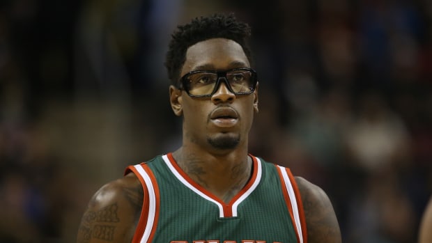 Milwaukee Bucks center Larry Sanders (8) looks on against the Toronto Raptors
